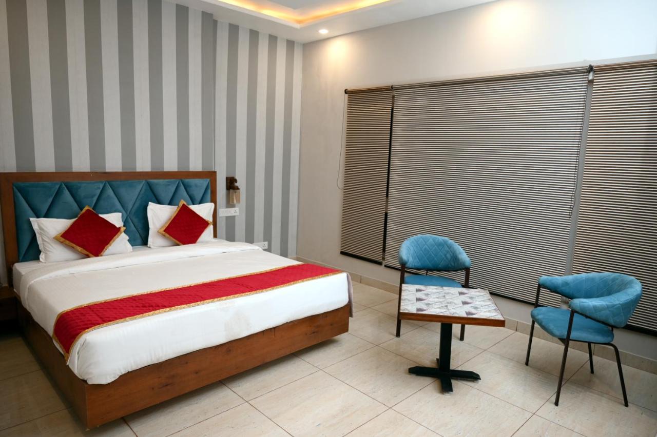 Hotel Singla Residency Kangra Exterior foto
